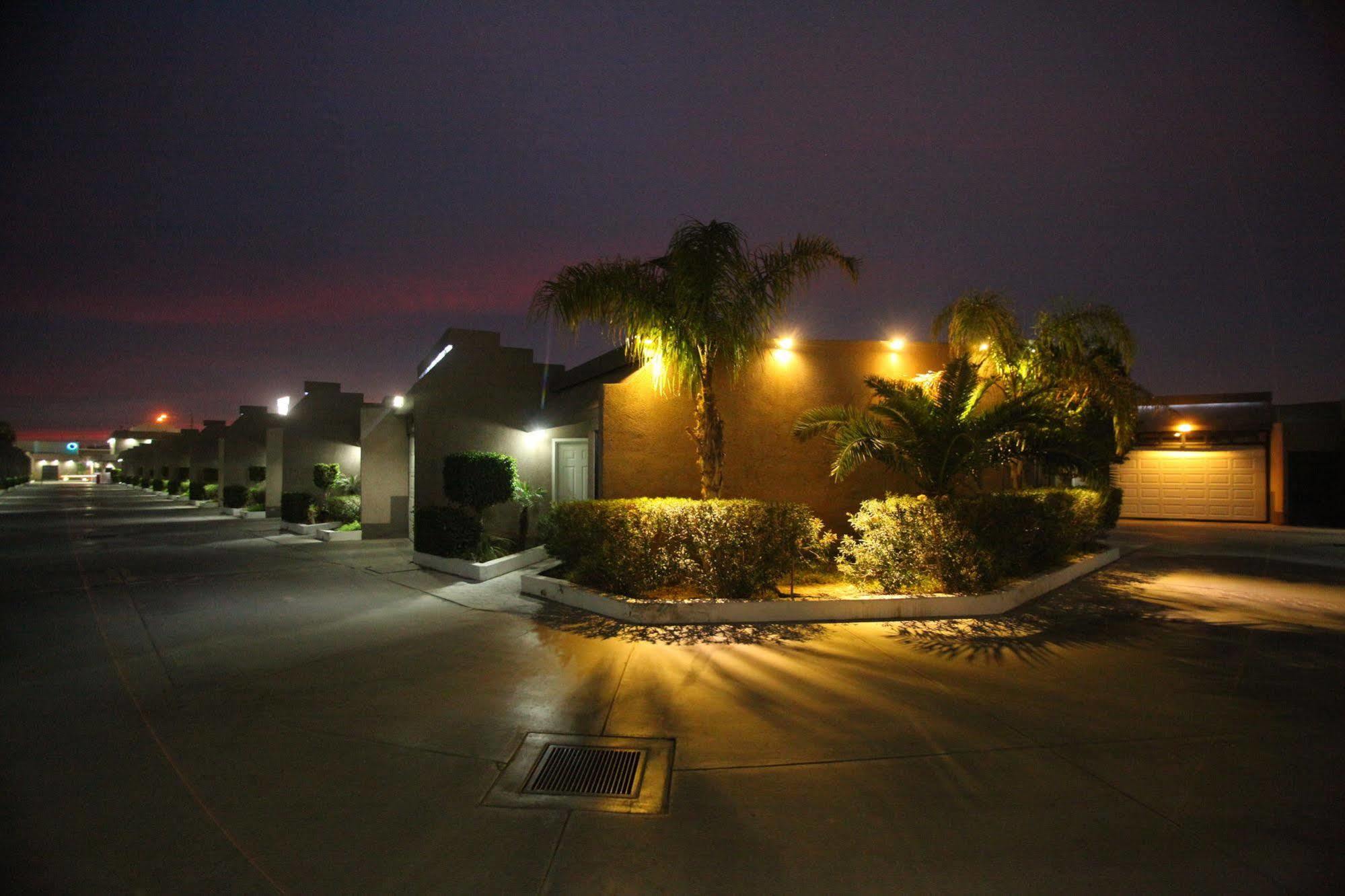 Motel Mediterraneo Mexicali Exterior foto